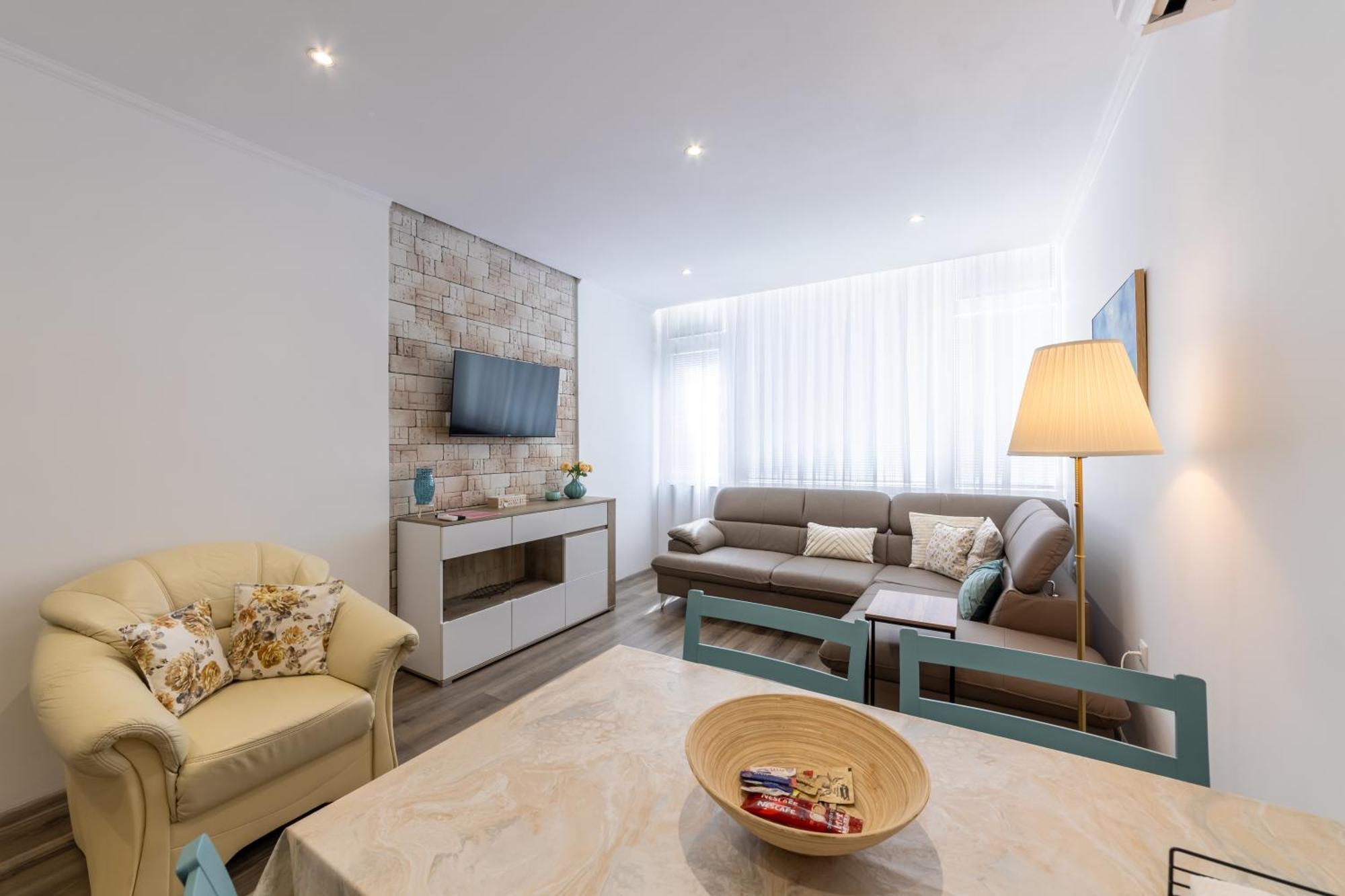 E-Home Apartments Varna Eksteriør bilde